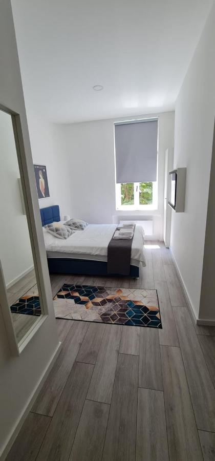 Mika Apartment And Studios 자그레브 외부 사진